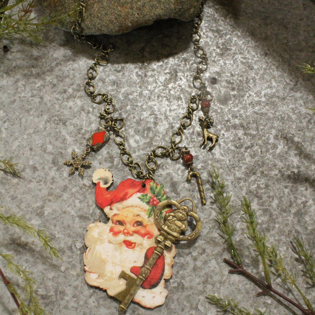 Rosy Cheeked Santa W/His Holiday Charms Necklace