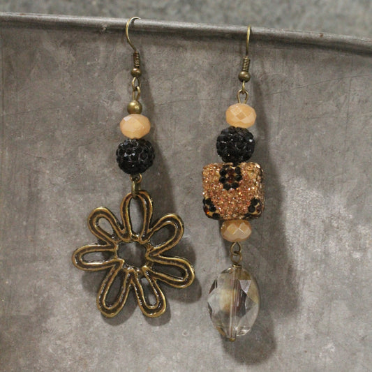 I See Leopard Flower Dangle Earrings