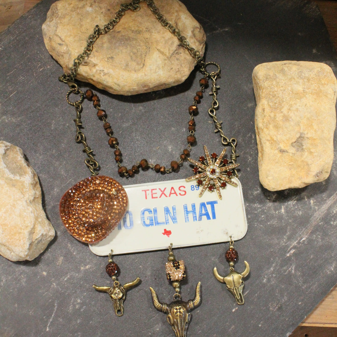 Travel Time Texas Style "10 GLN HAT" Necklace