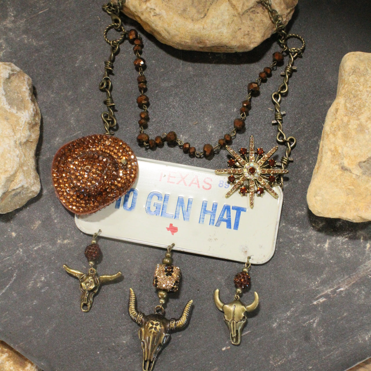 Travel Time Texas Style "10 GLN HAT" Necklace