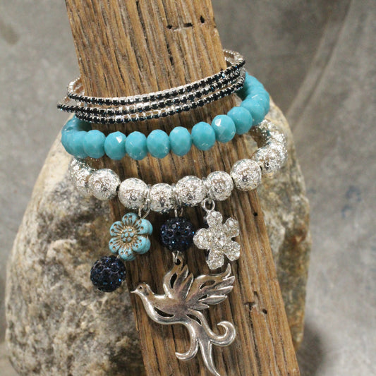 Gracefully Soaring Turquoise Bird Bracelet Set