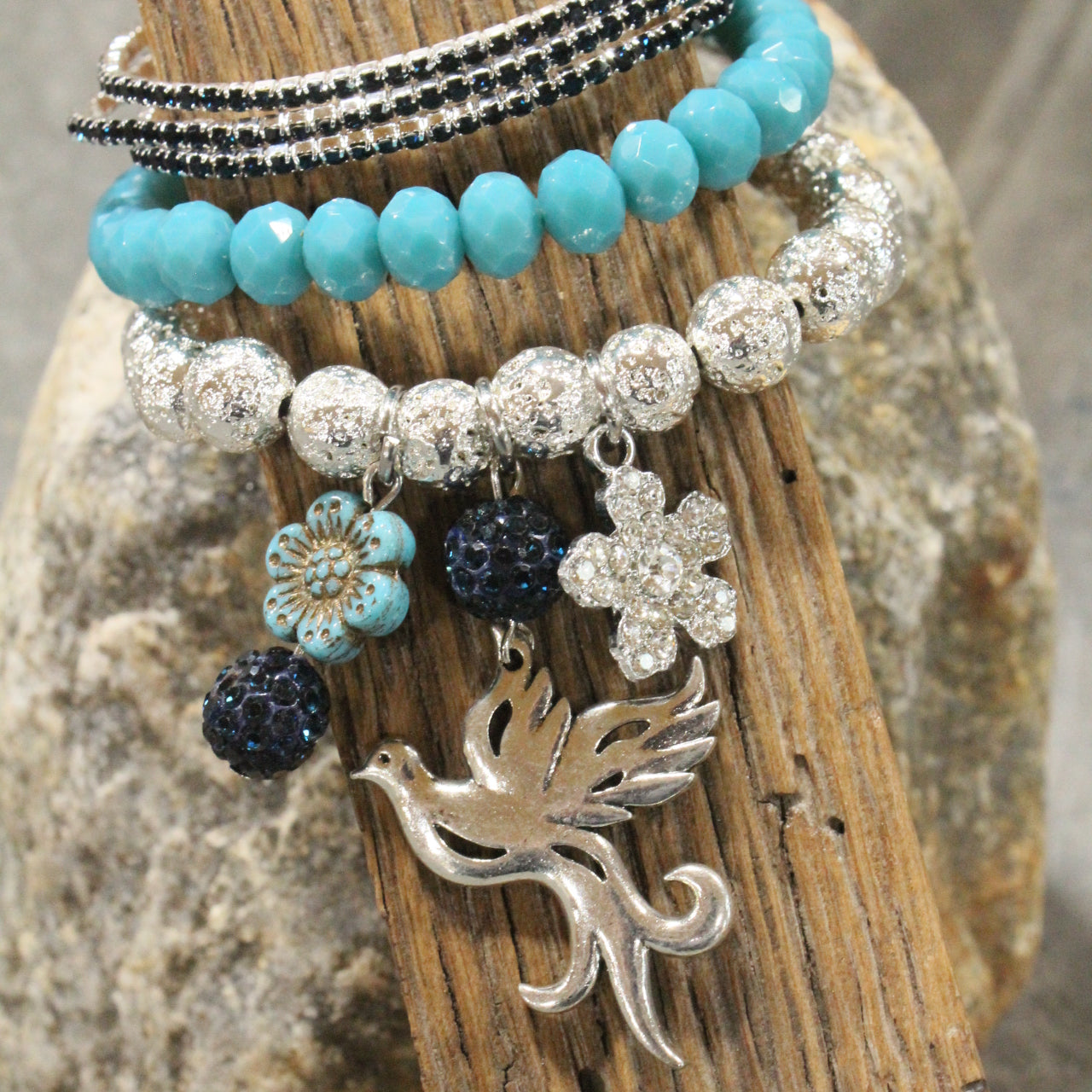 Gracefully Soaring Turquoise Bird Bracelet Set