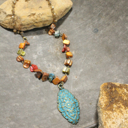 Lush Shades & Patina Pendant Necklace