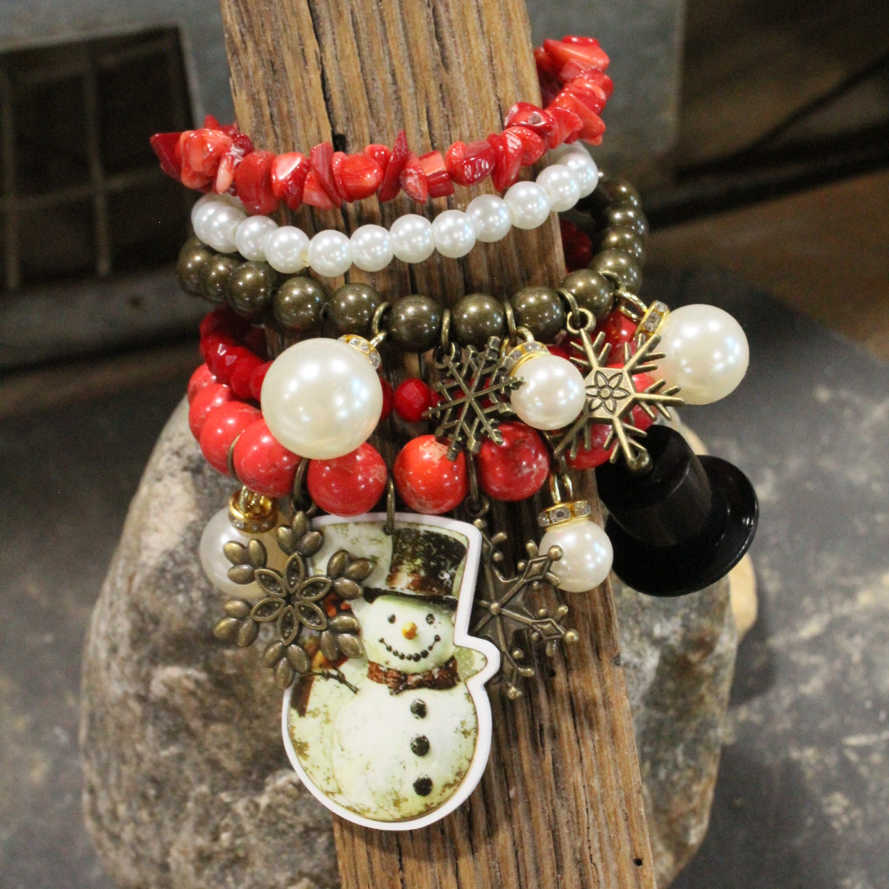 Friends Of Winter Charm'd Bracelet Set