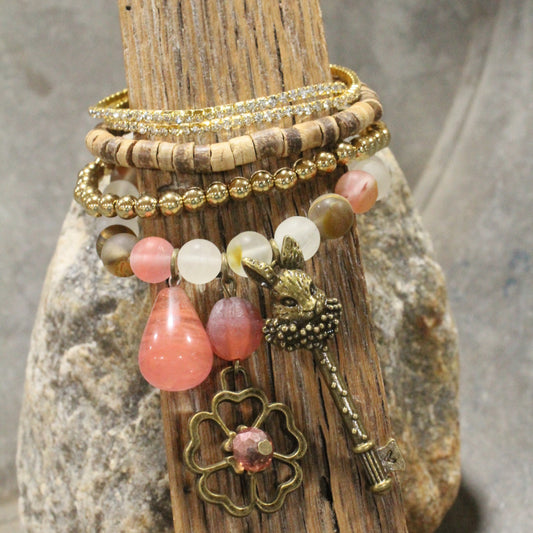 Flower Garden Pink Bunny Bracelet Set