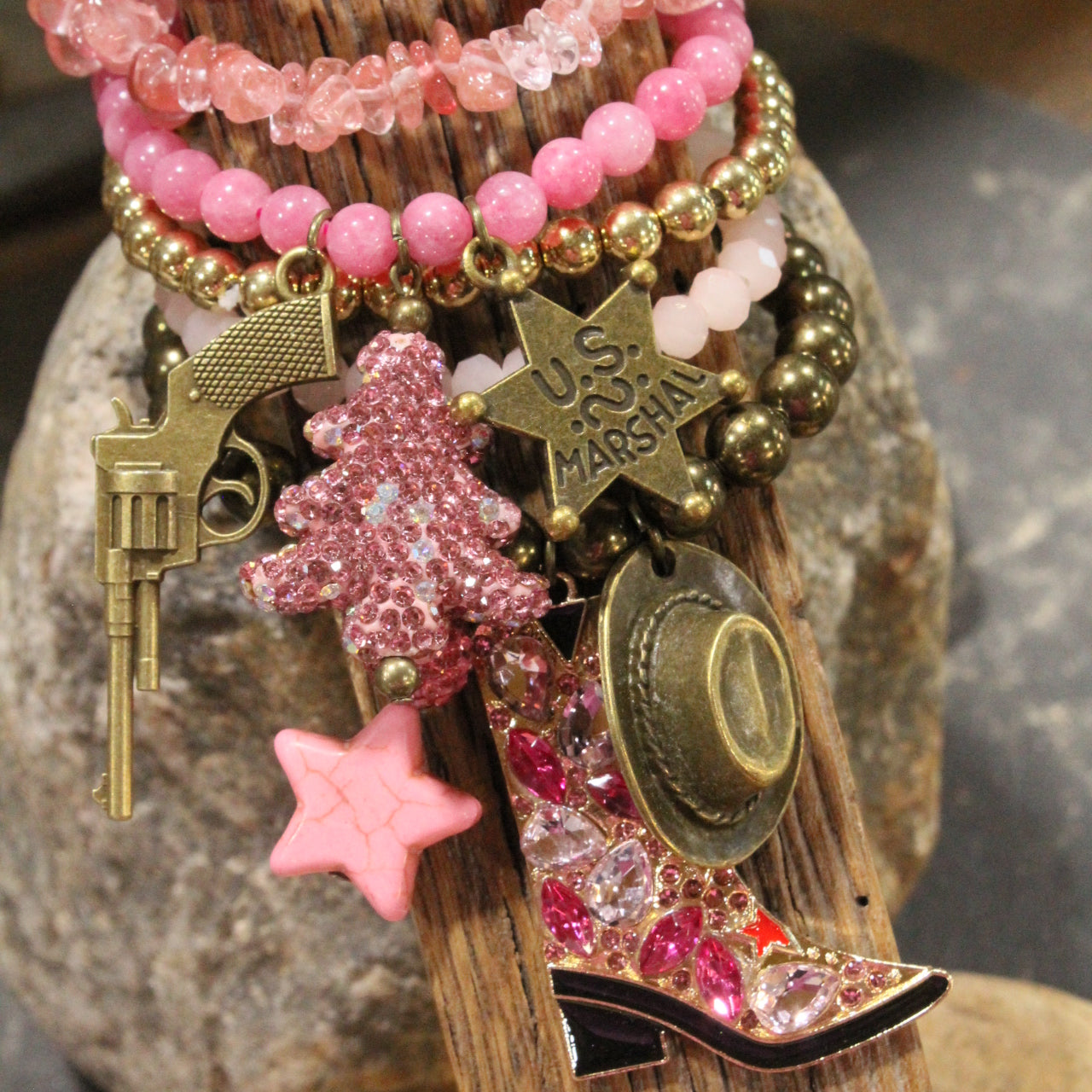 Grinch Gone U.S. Marshal Bracelet Set