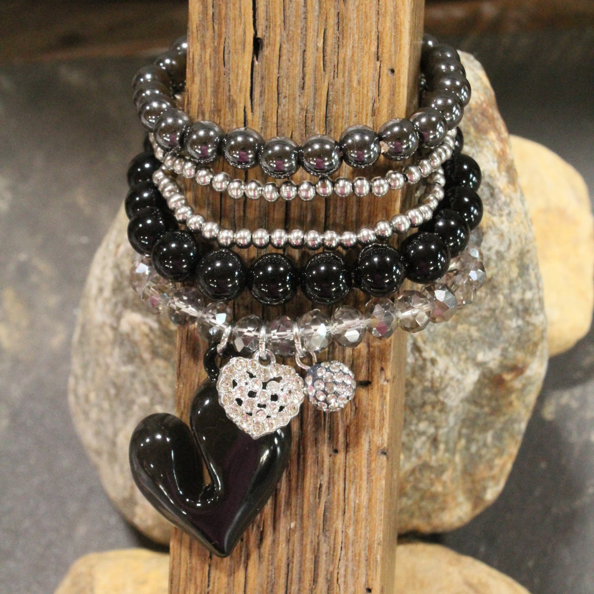 Back In Black Heart Stretch Bracelet Set