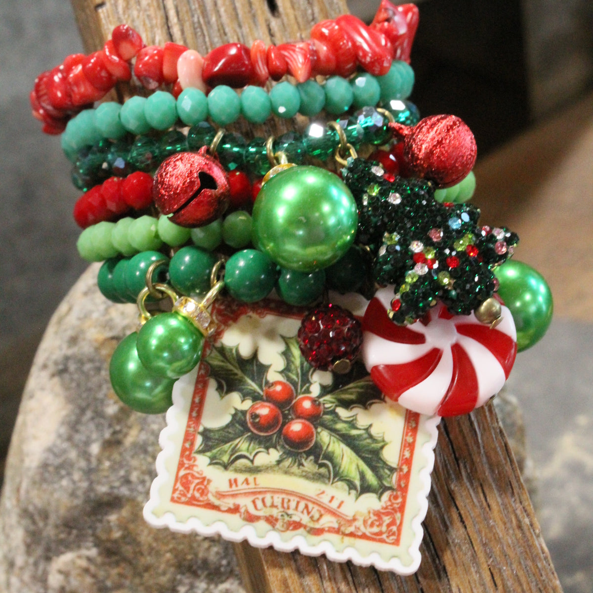 Old Fashioned Campfire Christmas Charm'd Bracelet Set