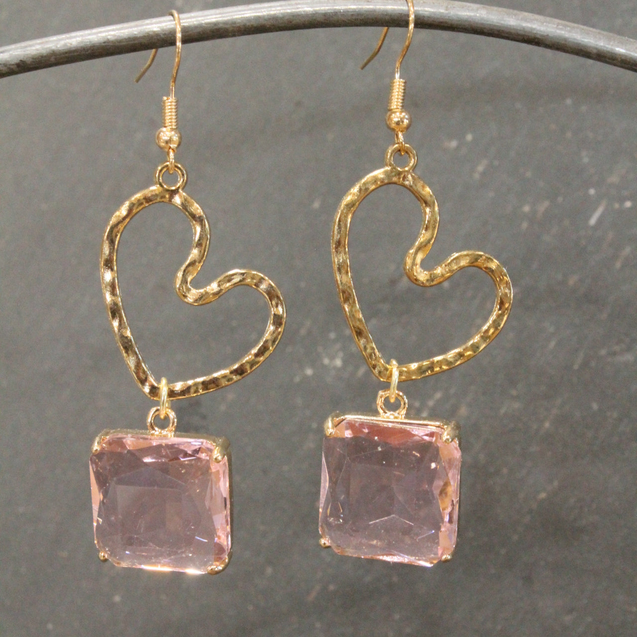 Cutie Pie Heart Throb Pink Dangle Drop Earrings