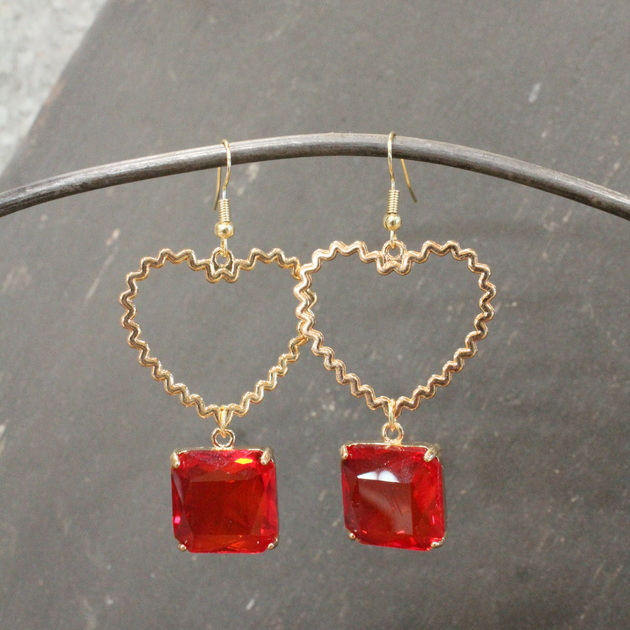 Cutie Pie Heart Throb Red Dangle Drop Earrings