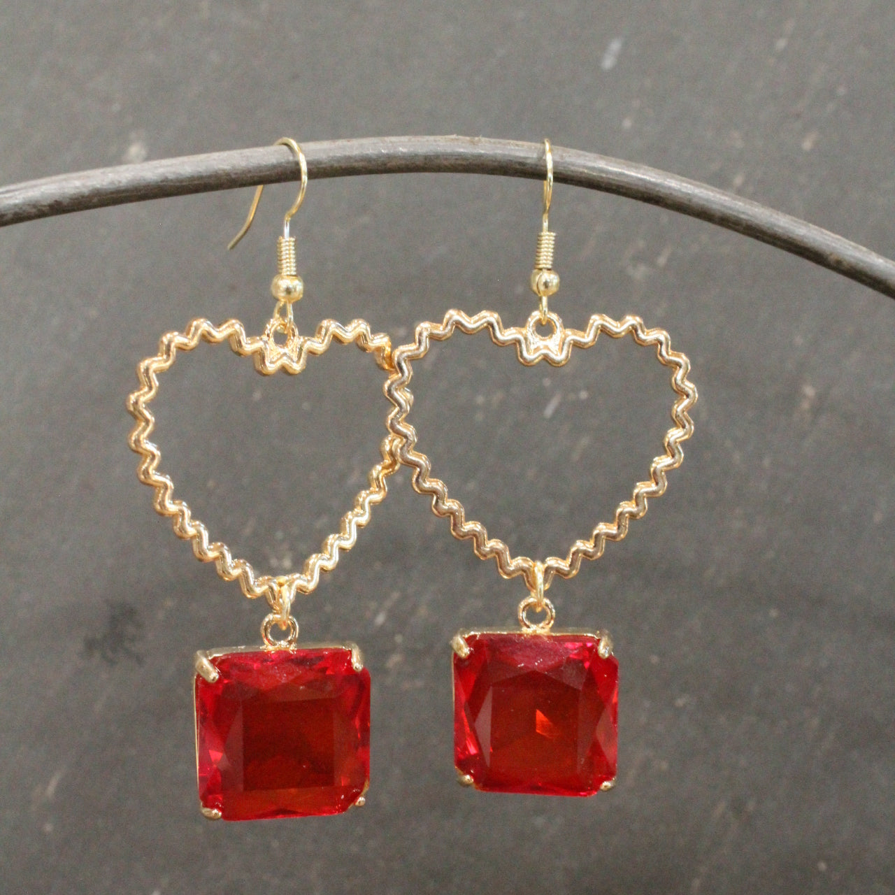 Cutie Pie Heart Throb Red Dangle Drop Earrings