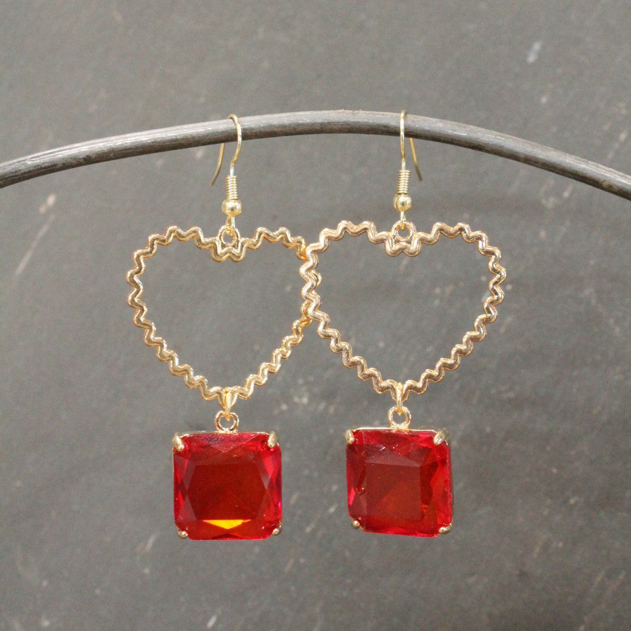 Cutie Pie Heart Throb Red Dangle Drop Earrings