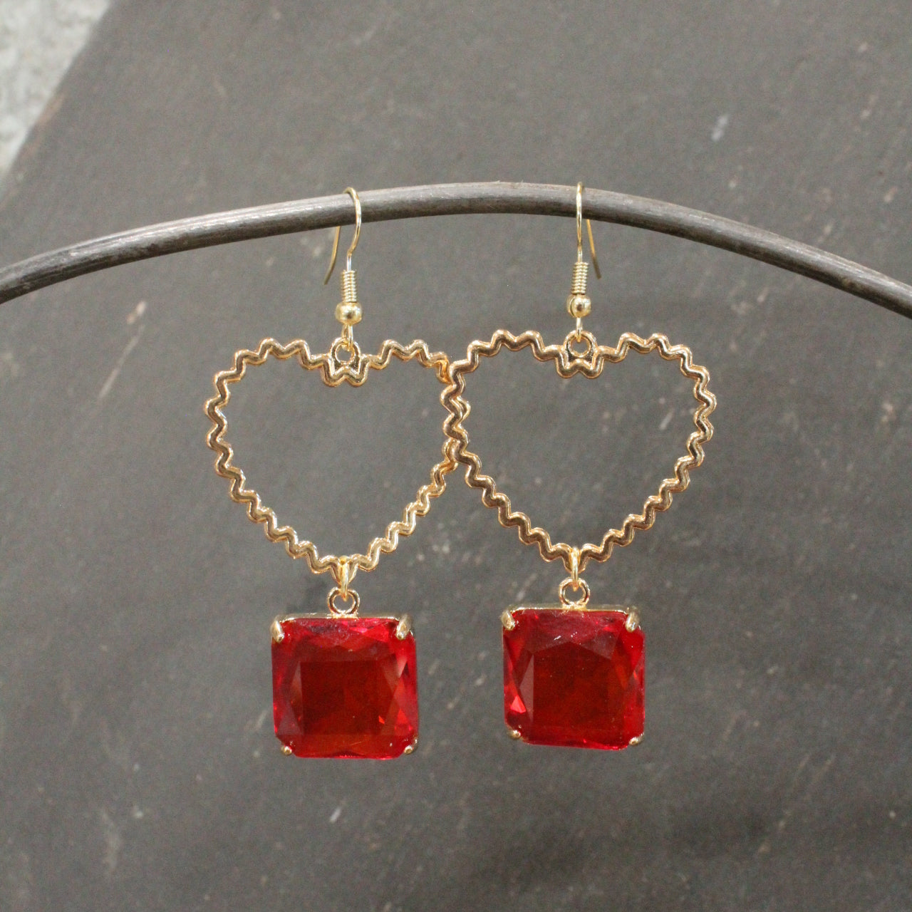 Cutie Pie Heart Throb Red Dangle Drop Earrings