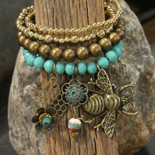 Busy Bee Charm'd Bracelet Set