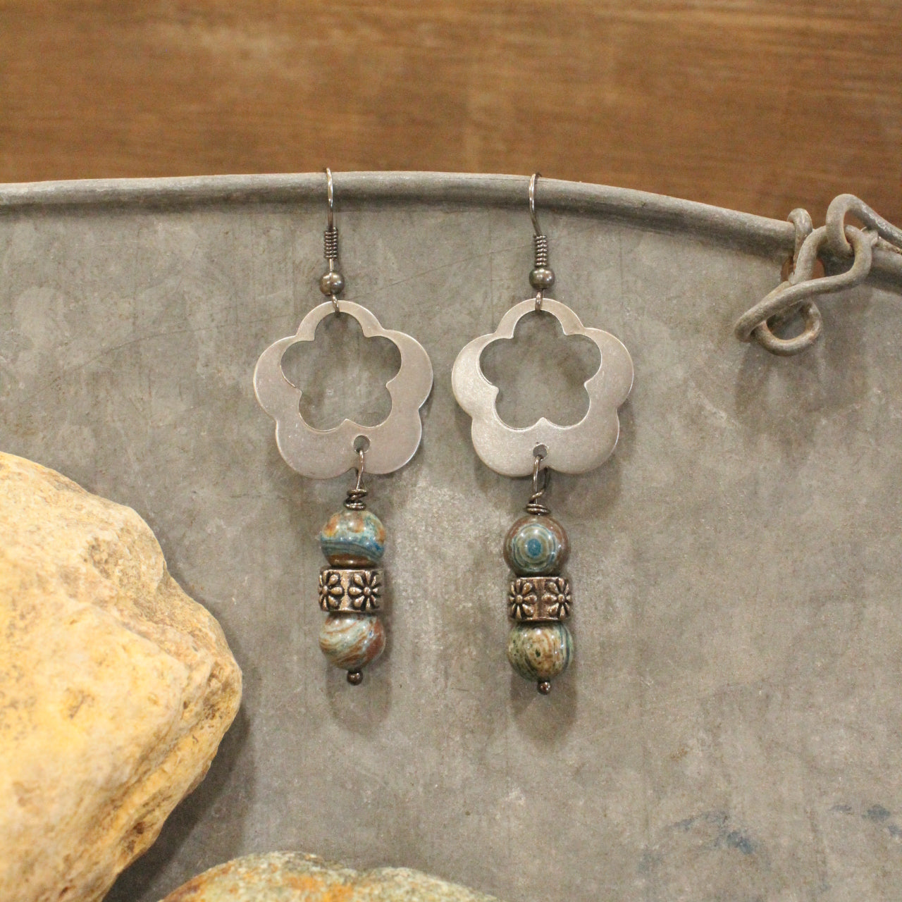 Rocky Side Dangle Earrings