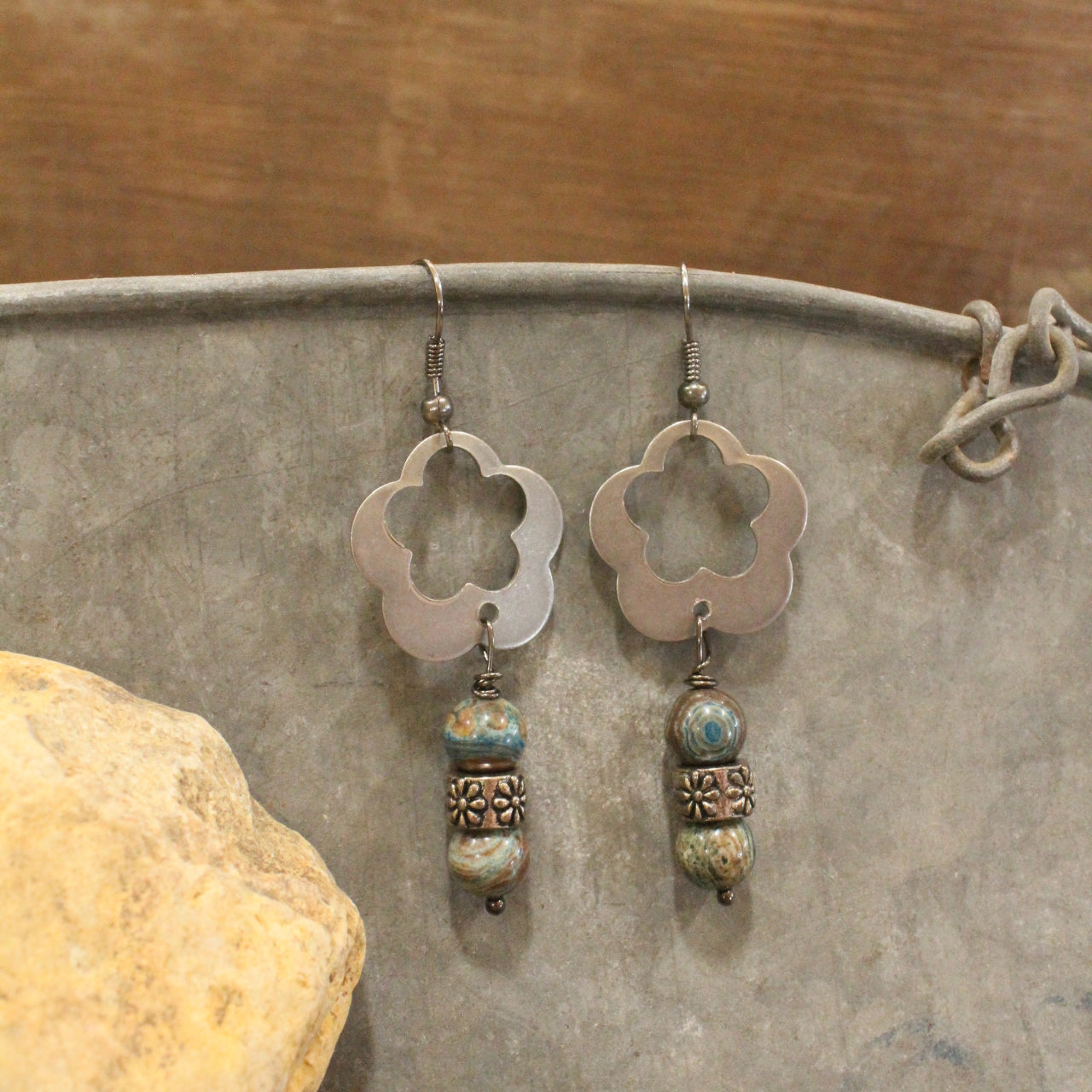 Rocky Side Dangle Earrings