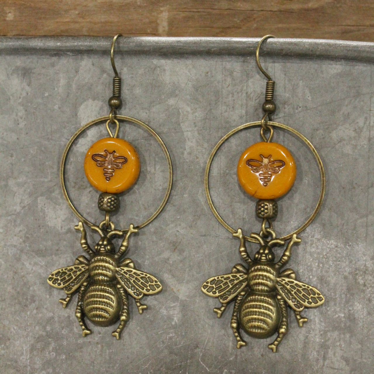 Time To BUZZZ & Bloom Pendant Earrings