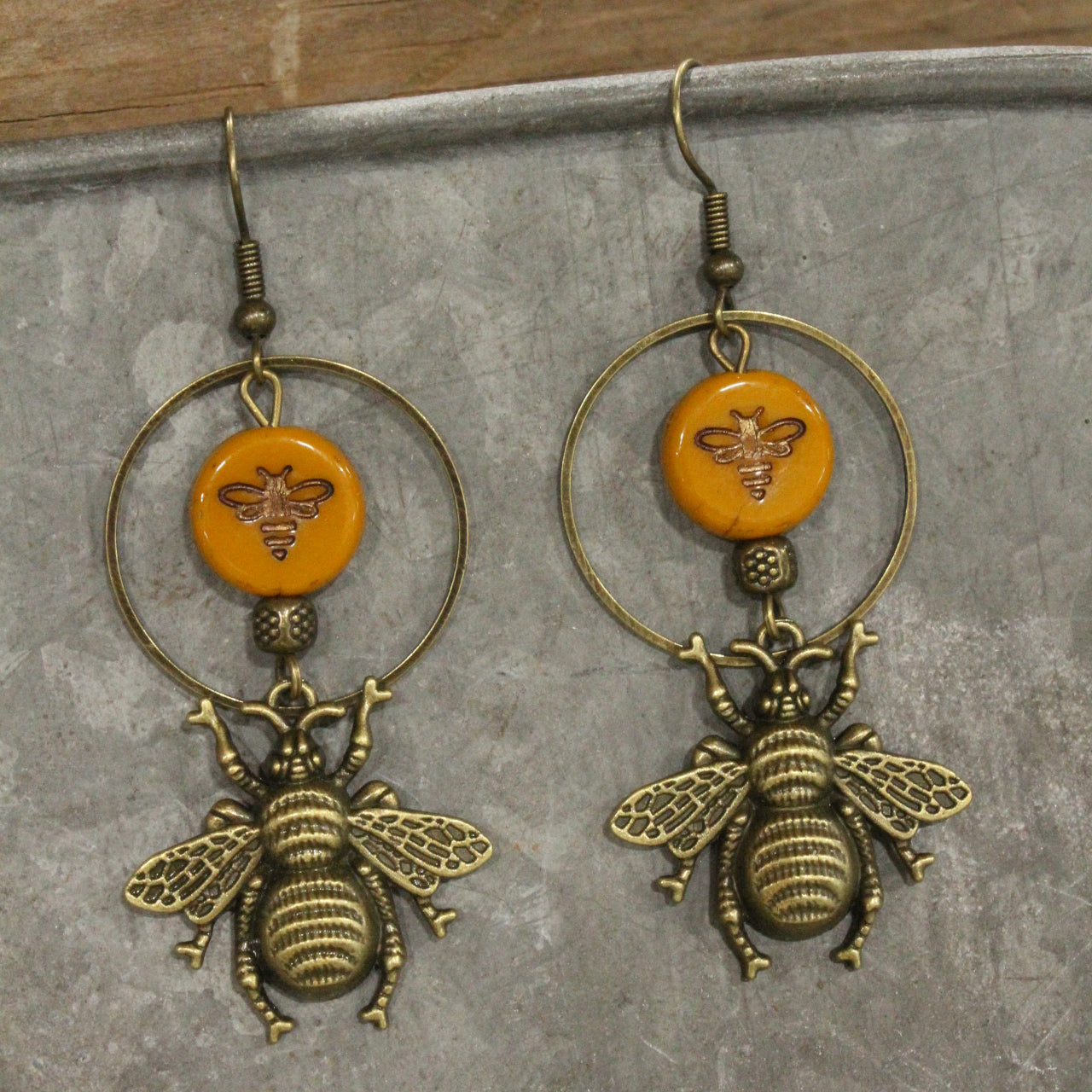 Time To BUZZZ & Bloom Pendant Earrings