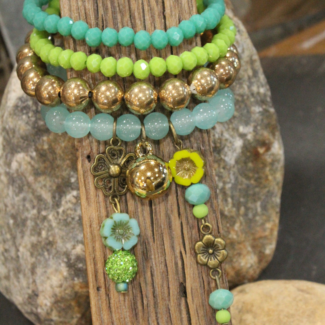 Graceful As A Hummingbird Bracelet Set