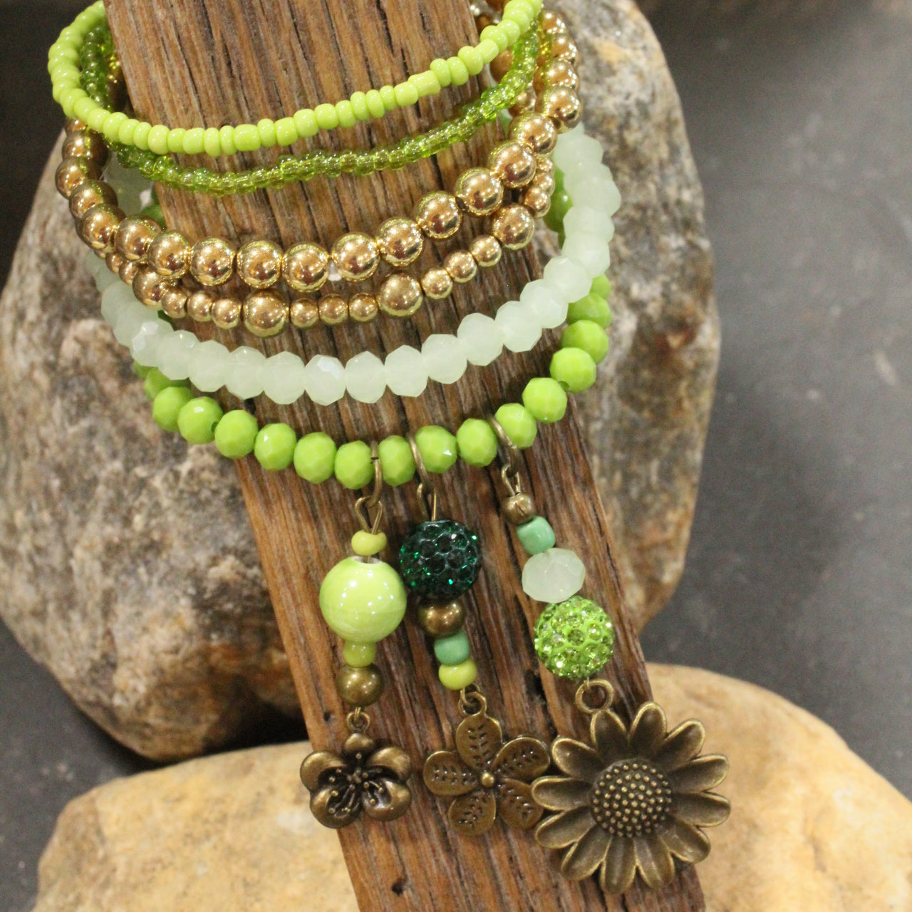 Waking Up With Flowers Bracelet Set