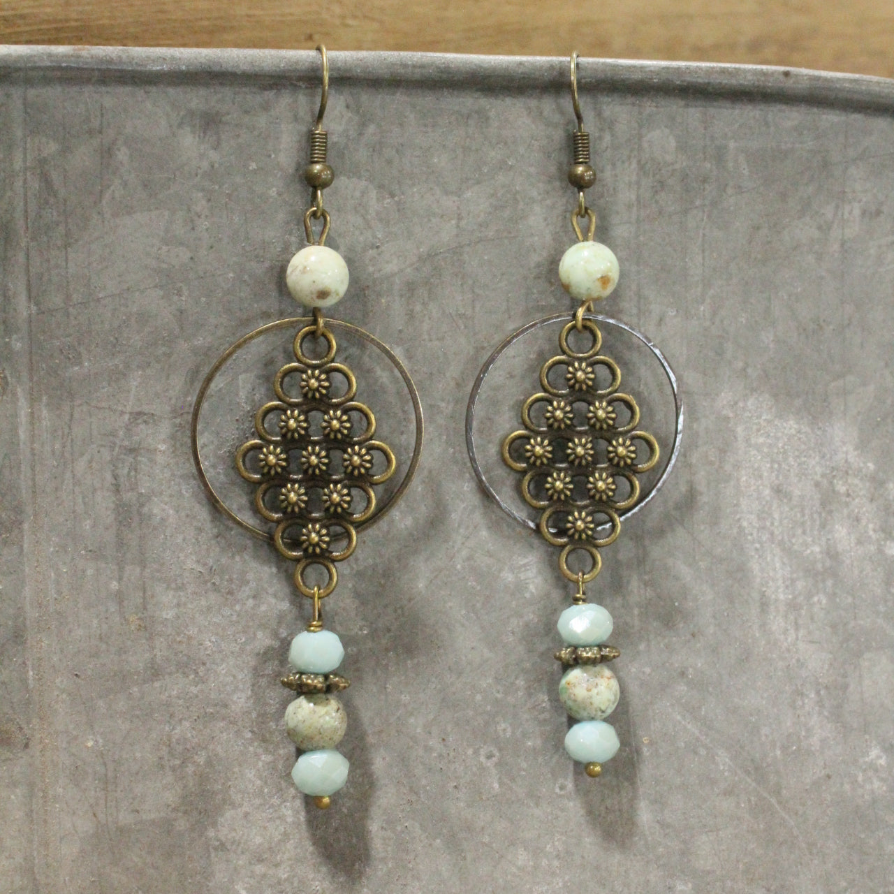 Vintage Stone Dangle Drop Earrings