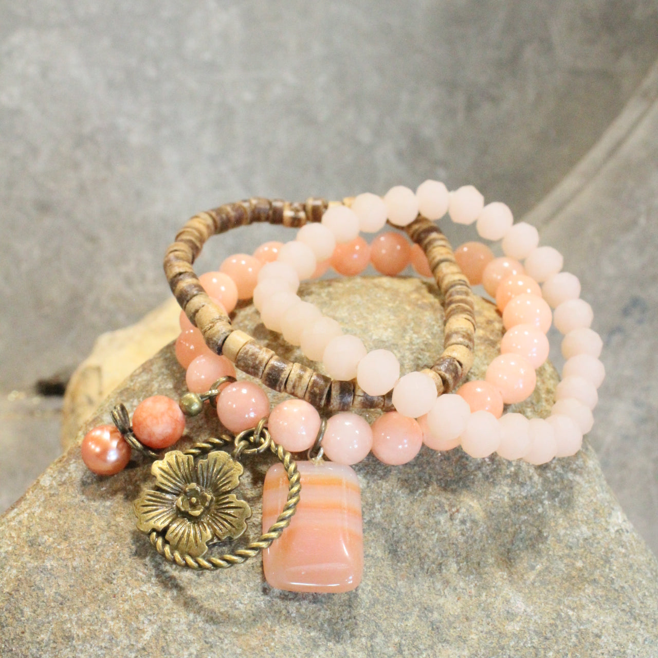 Hop To It Bunny Blush Bracelet Set